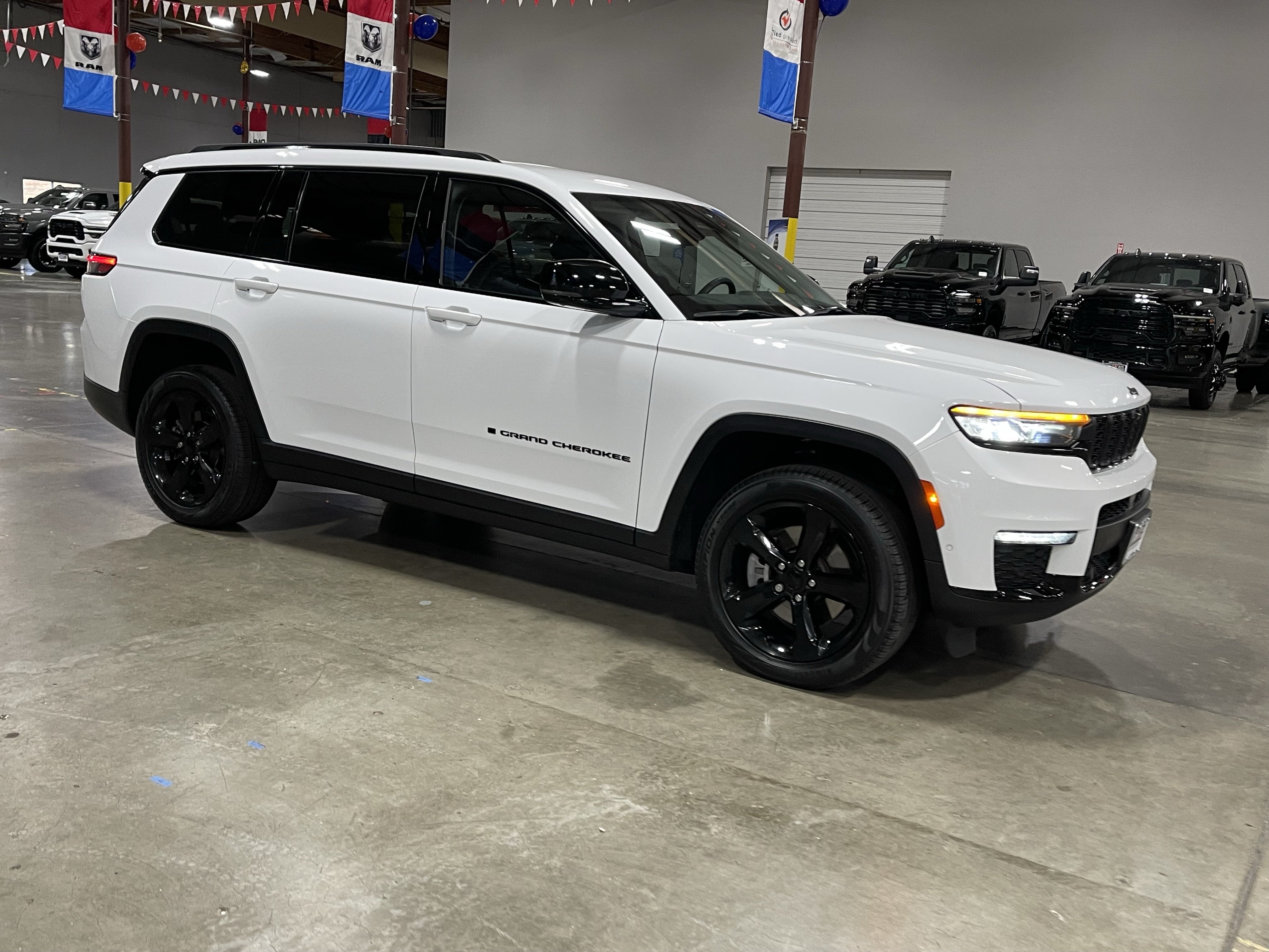 2023 Jeep Grand Cherokee L Limited