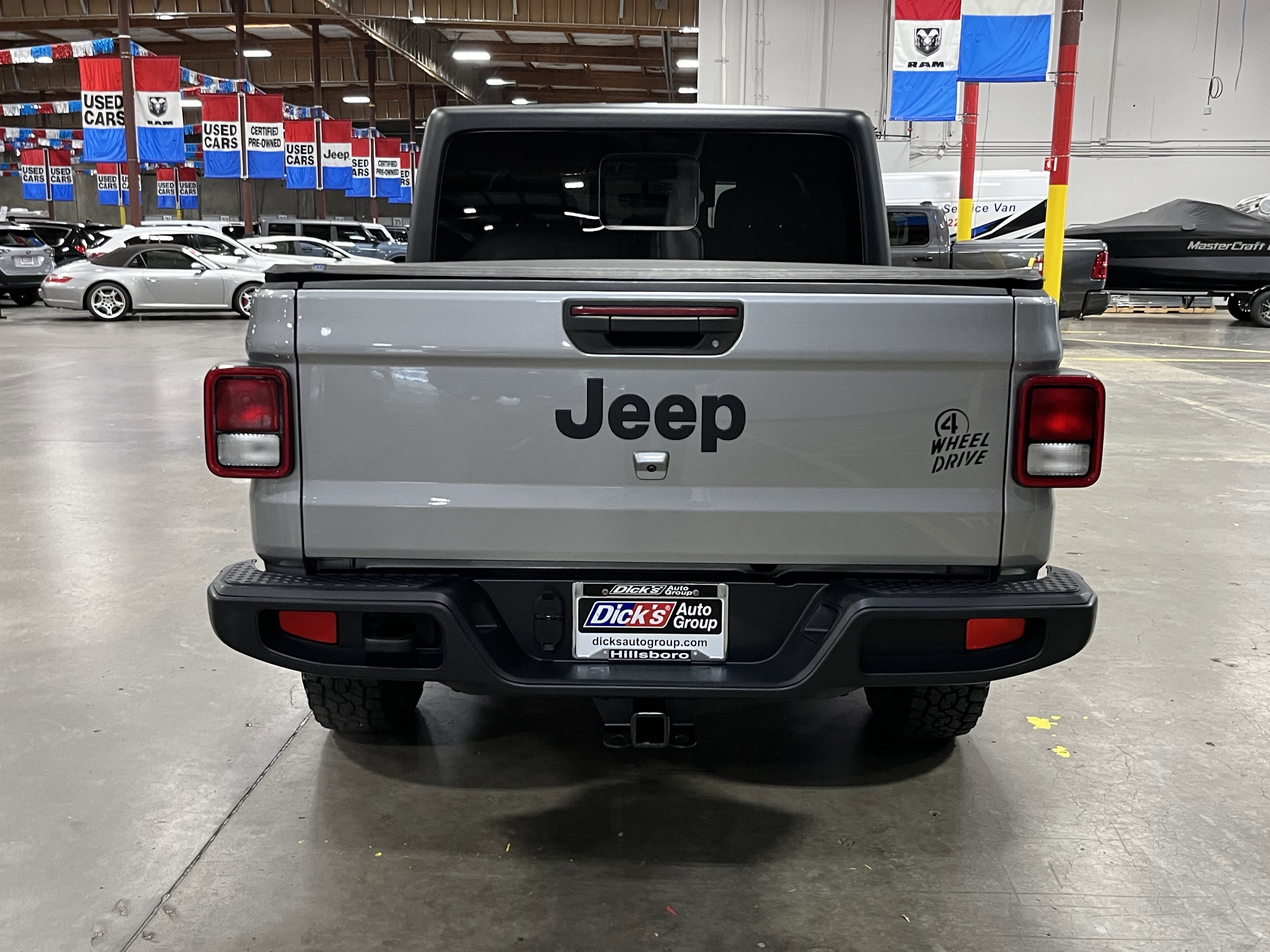 2021 Jeep Gladiator Willys