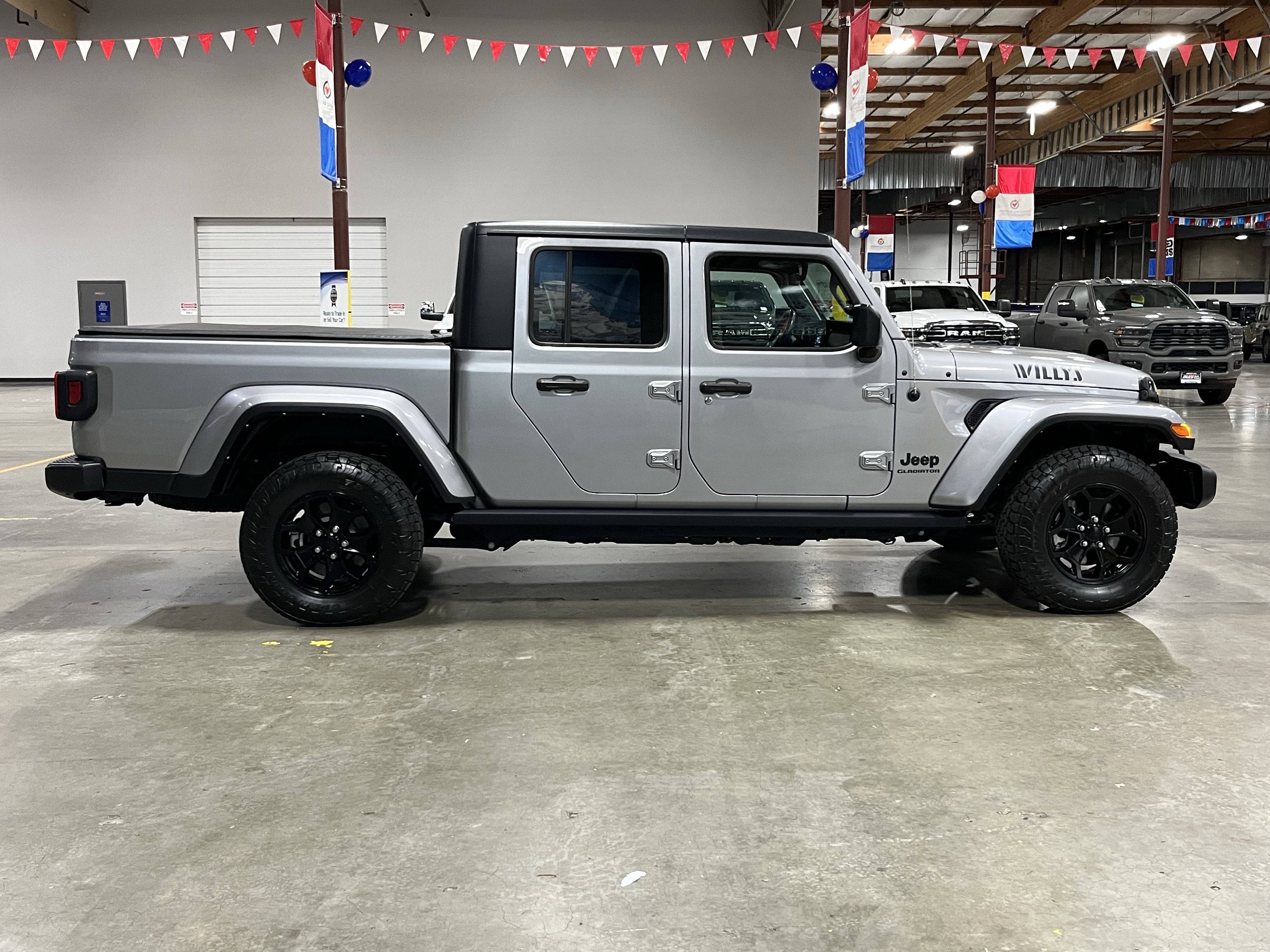2021 Jeep Gladiator Willys