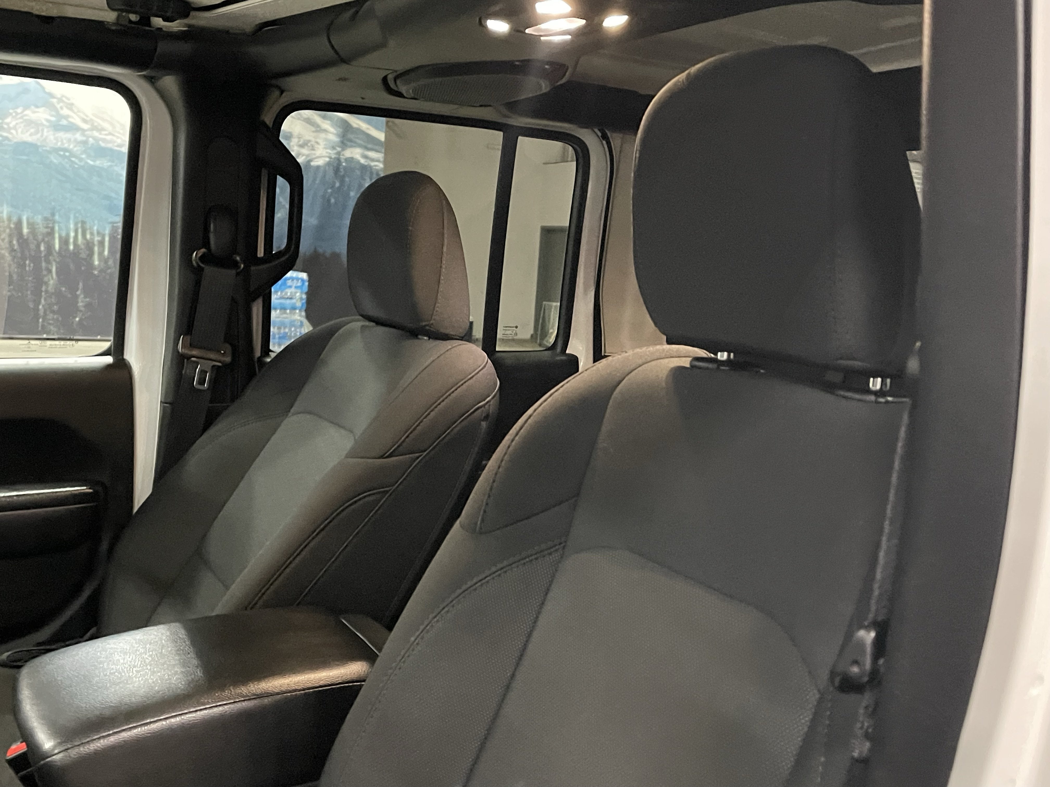 2023 Jeep Gladiator Sport S