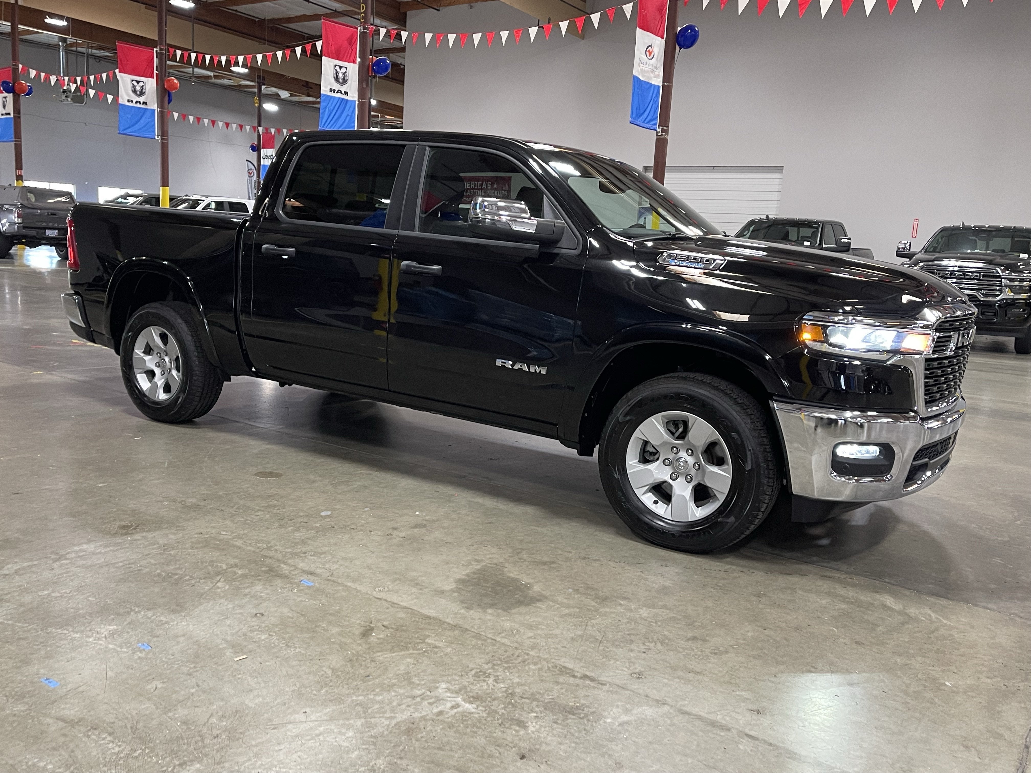 2025 RAM 1500 Big Horn/Lone Star