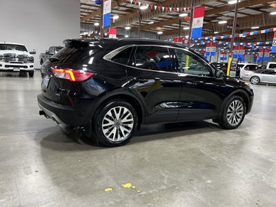 2021 Ford Escape Hybrid Titanium