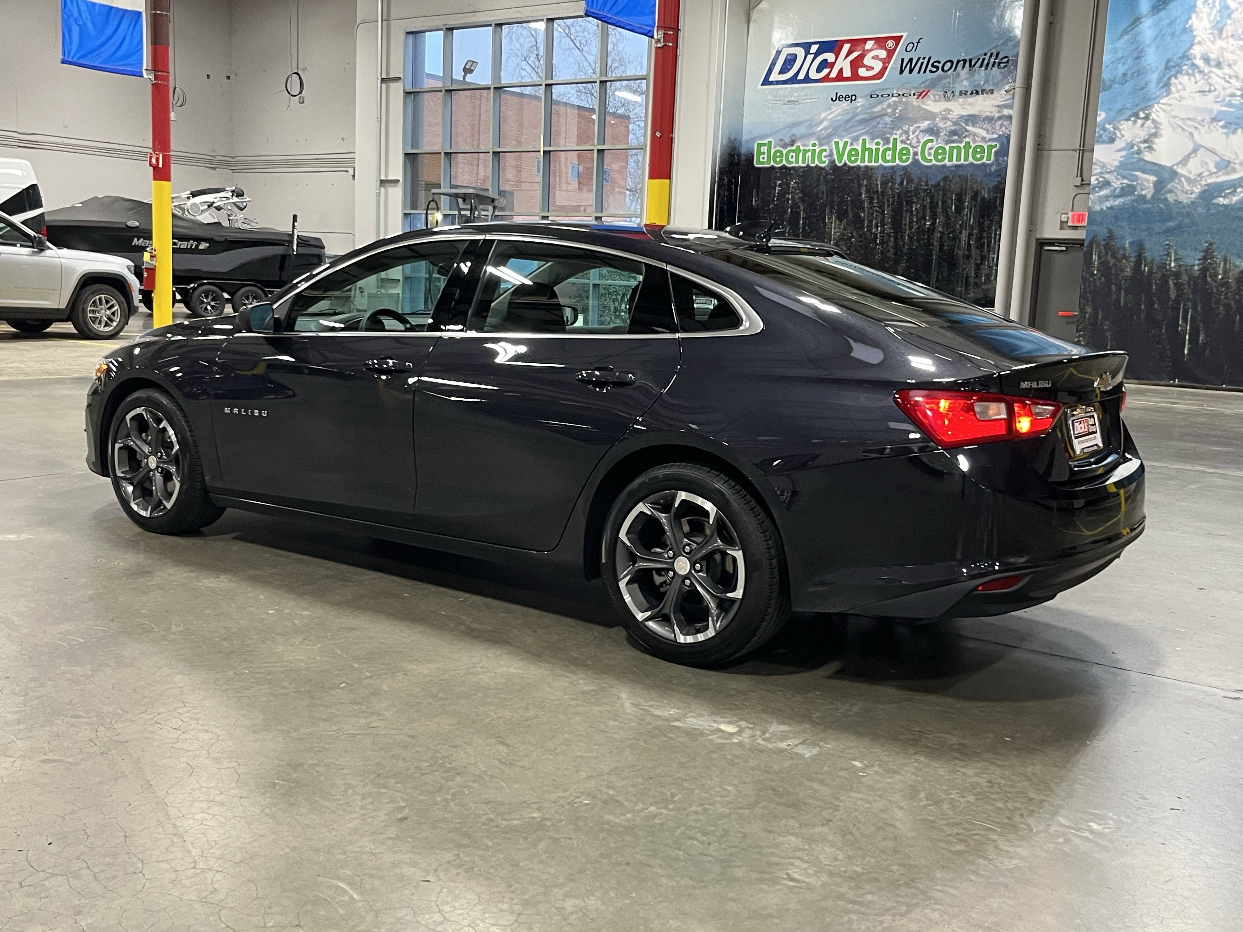 2023 Chevrolet Malibu LT