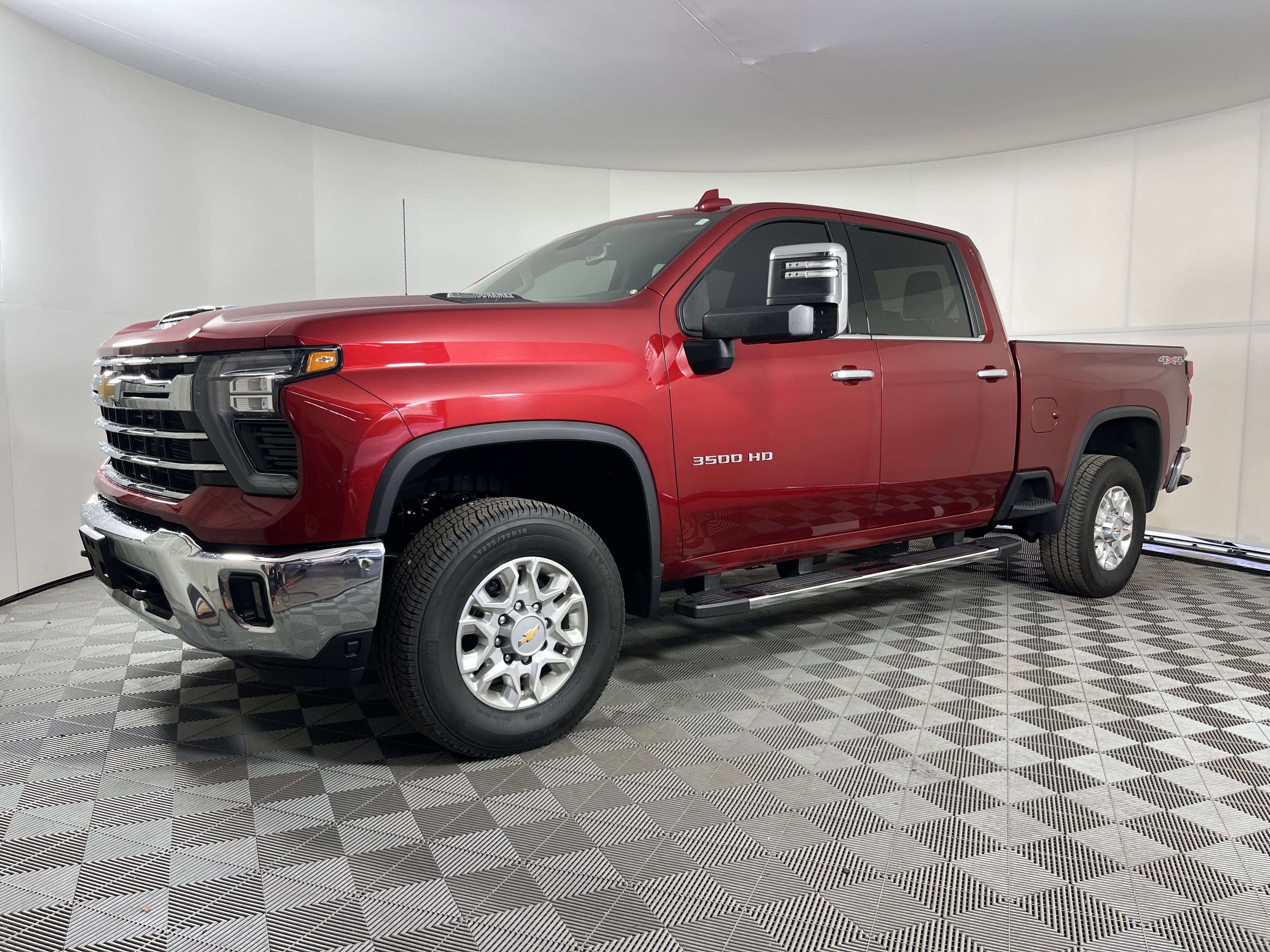 2025 Chevrolet Silverado 3500HD LTZ