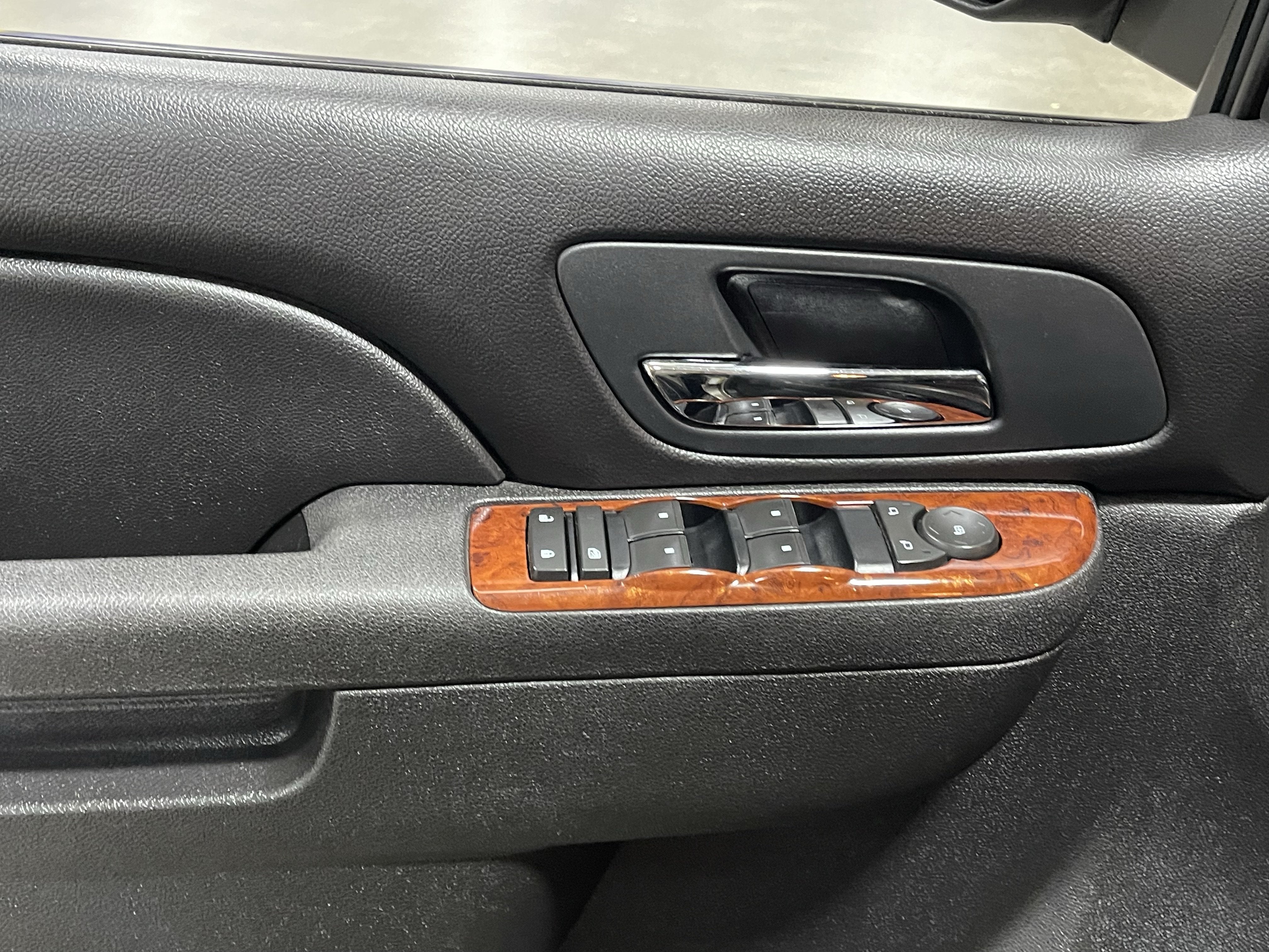 2011 Chevrolet Suburban 1500 LT