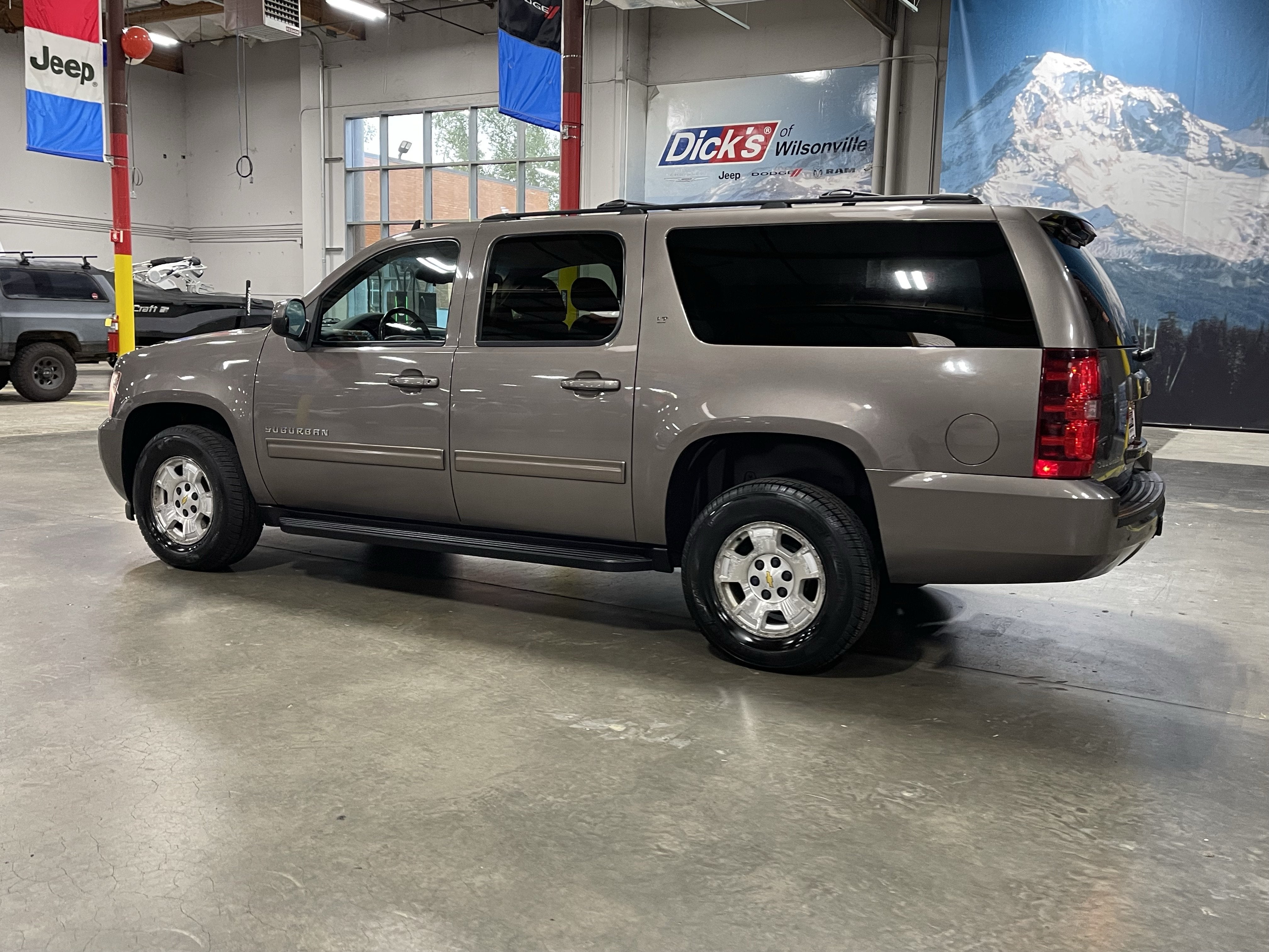 2011 Chevrolet Suburban 1500 LT