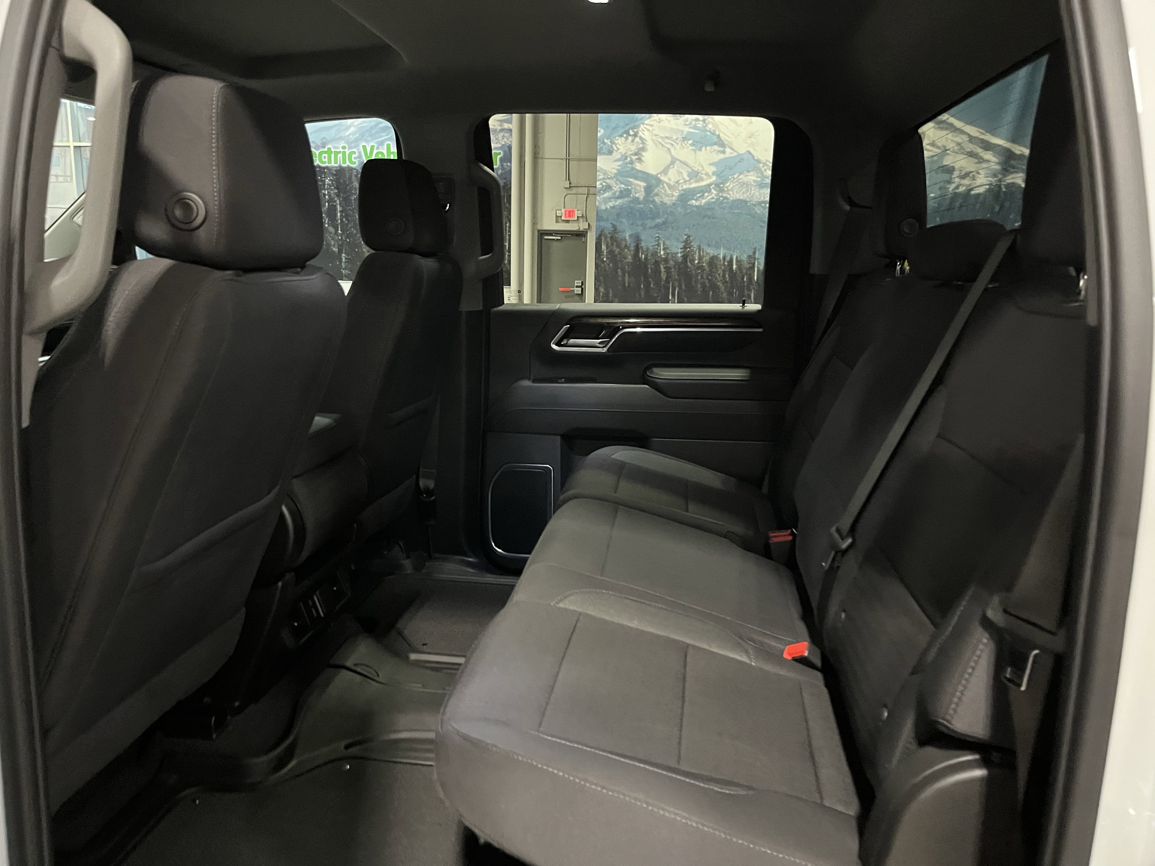 2025 GMC Sierra 2500HD SLE