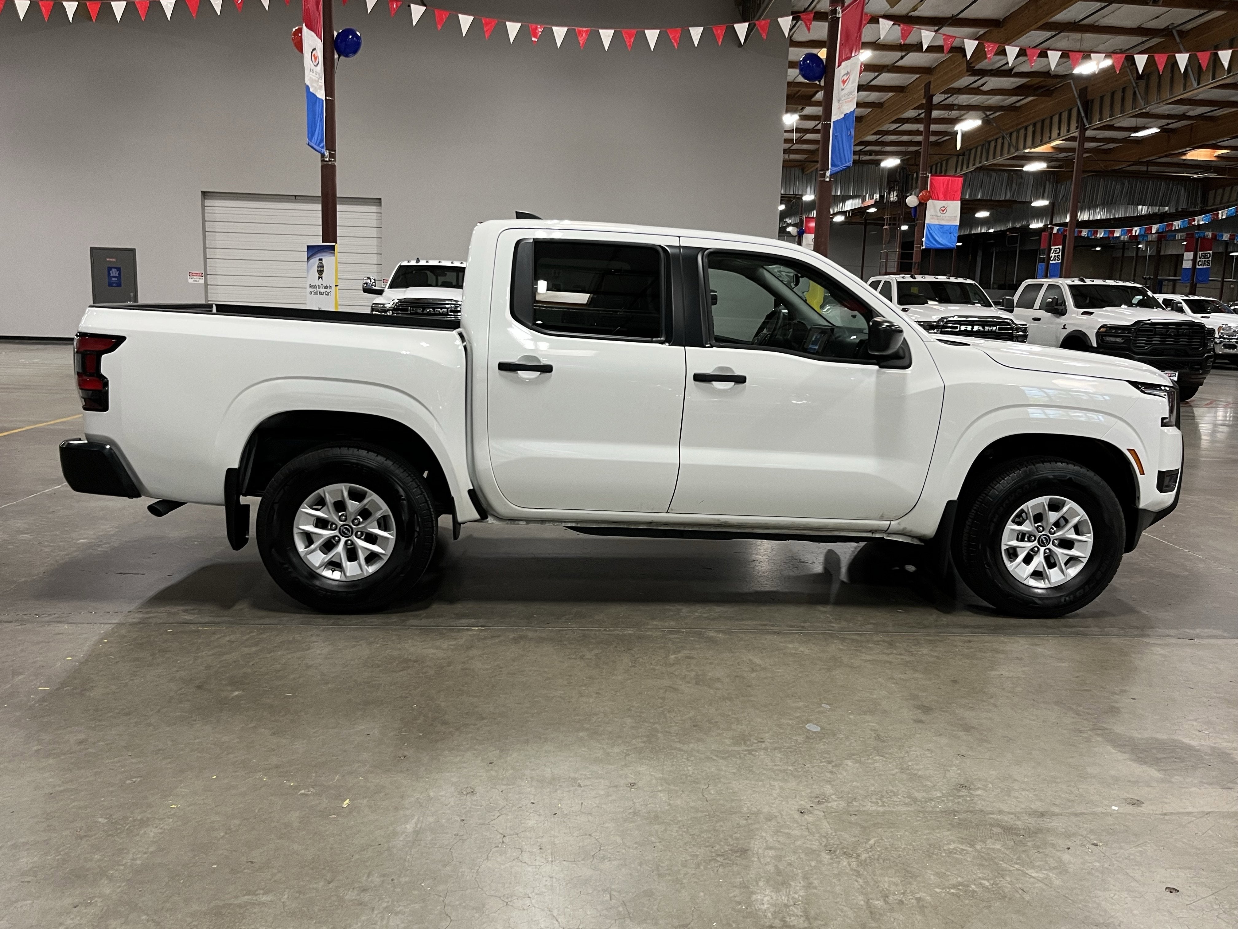 2025 Nissan Frontier S