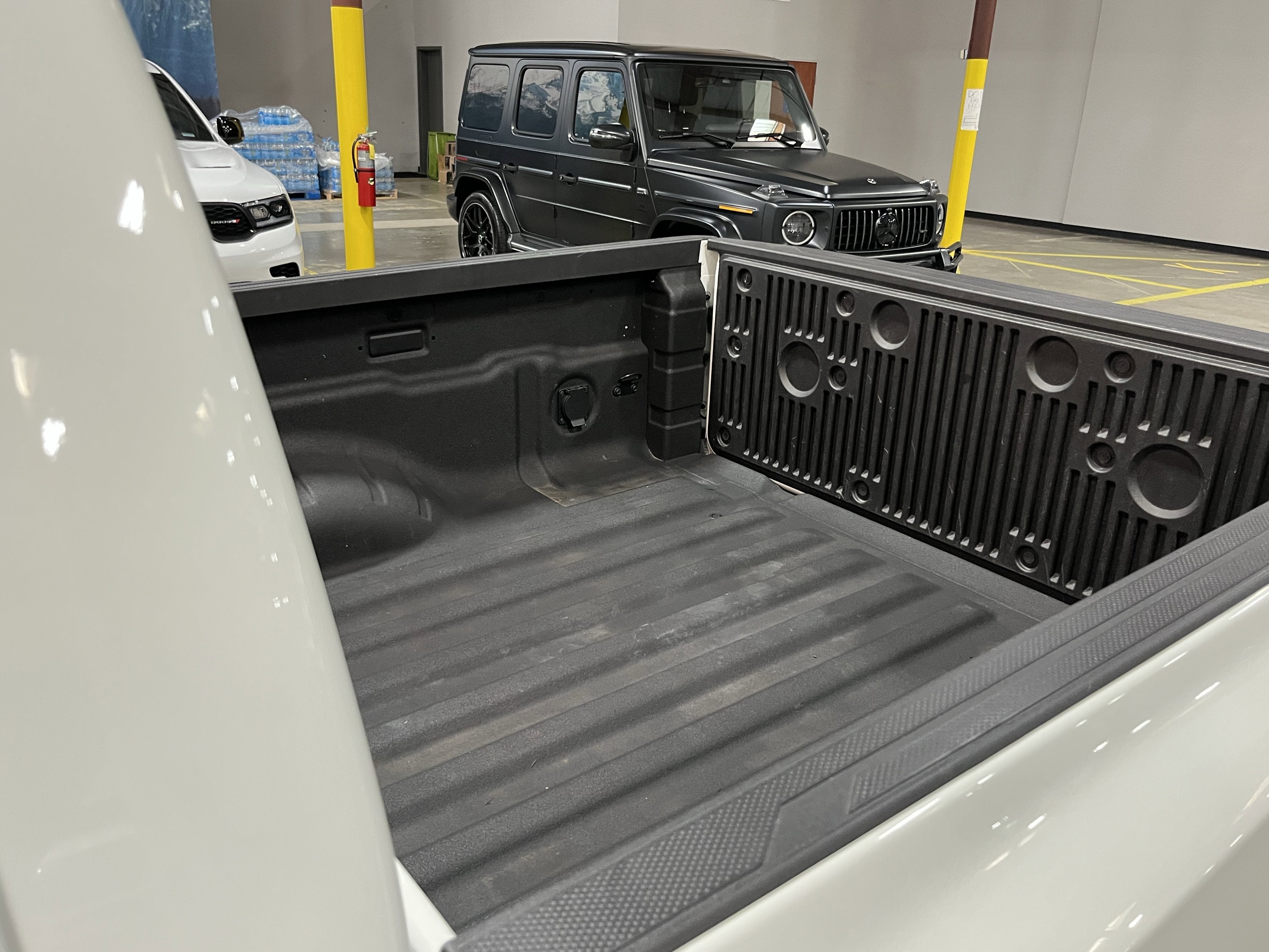 2025 Nissan Frontier S