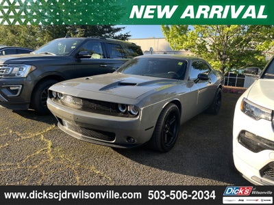 2019 Dodge Challenger SXT