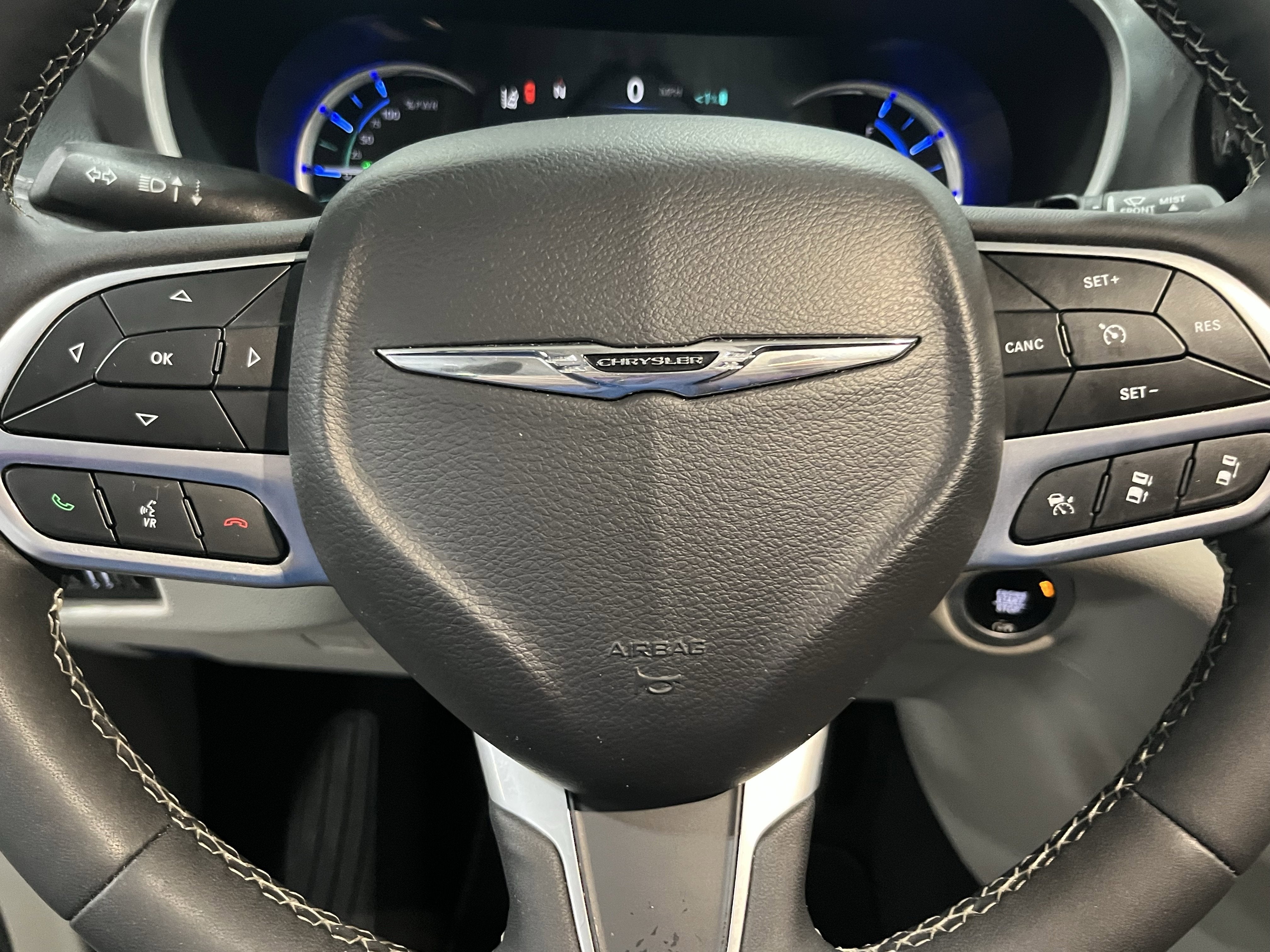 2024 Chrysler Pacifica Hybrid Select