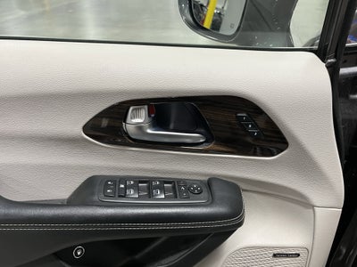 2021 Chrysler Pacifica Hybrid Limited