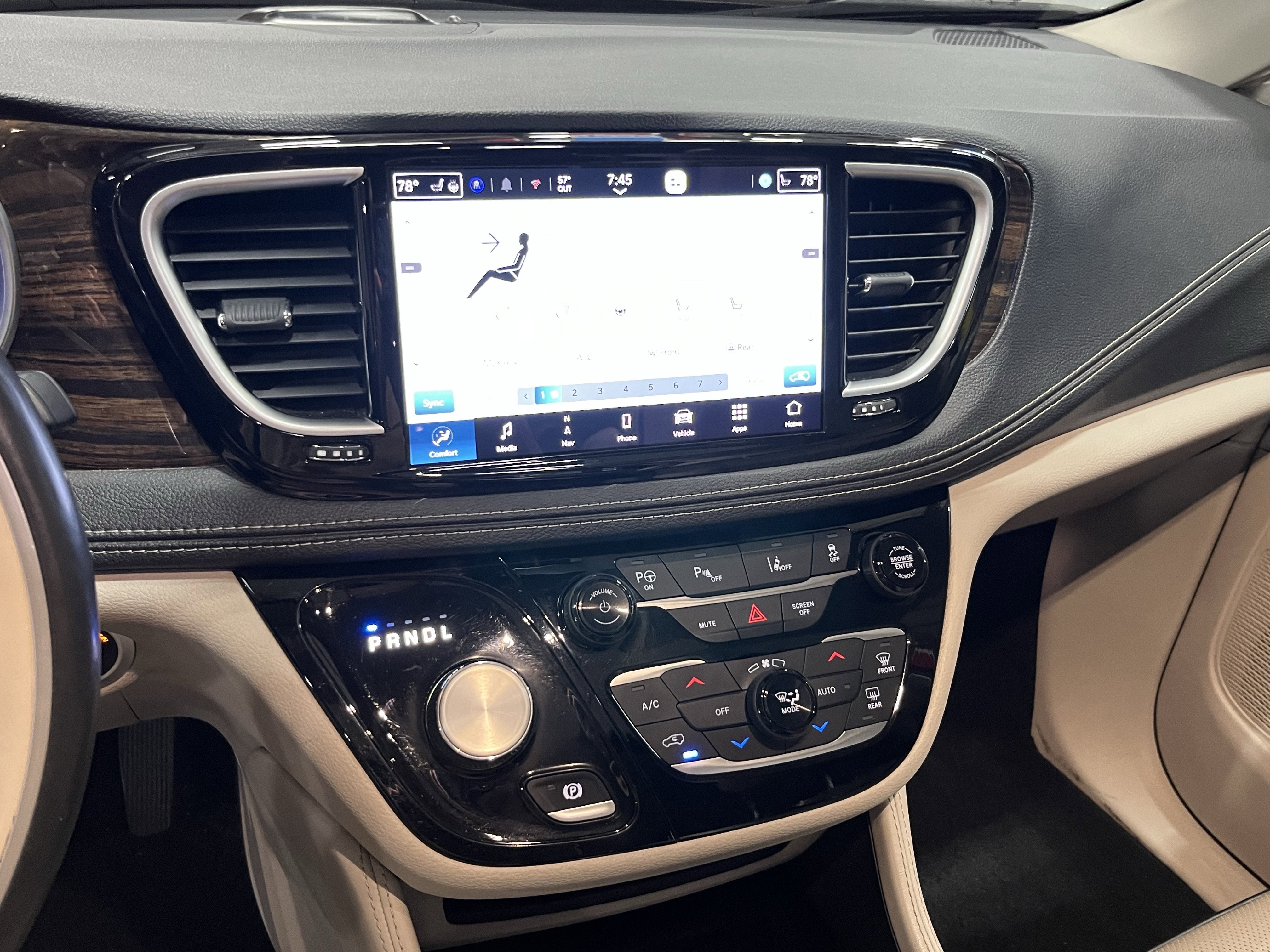2021 Chrysler Pacifica Hybrid Limited