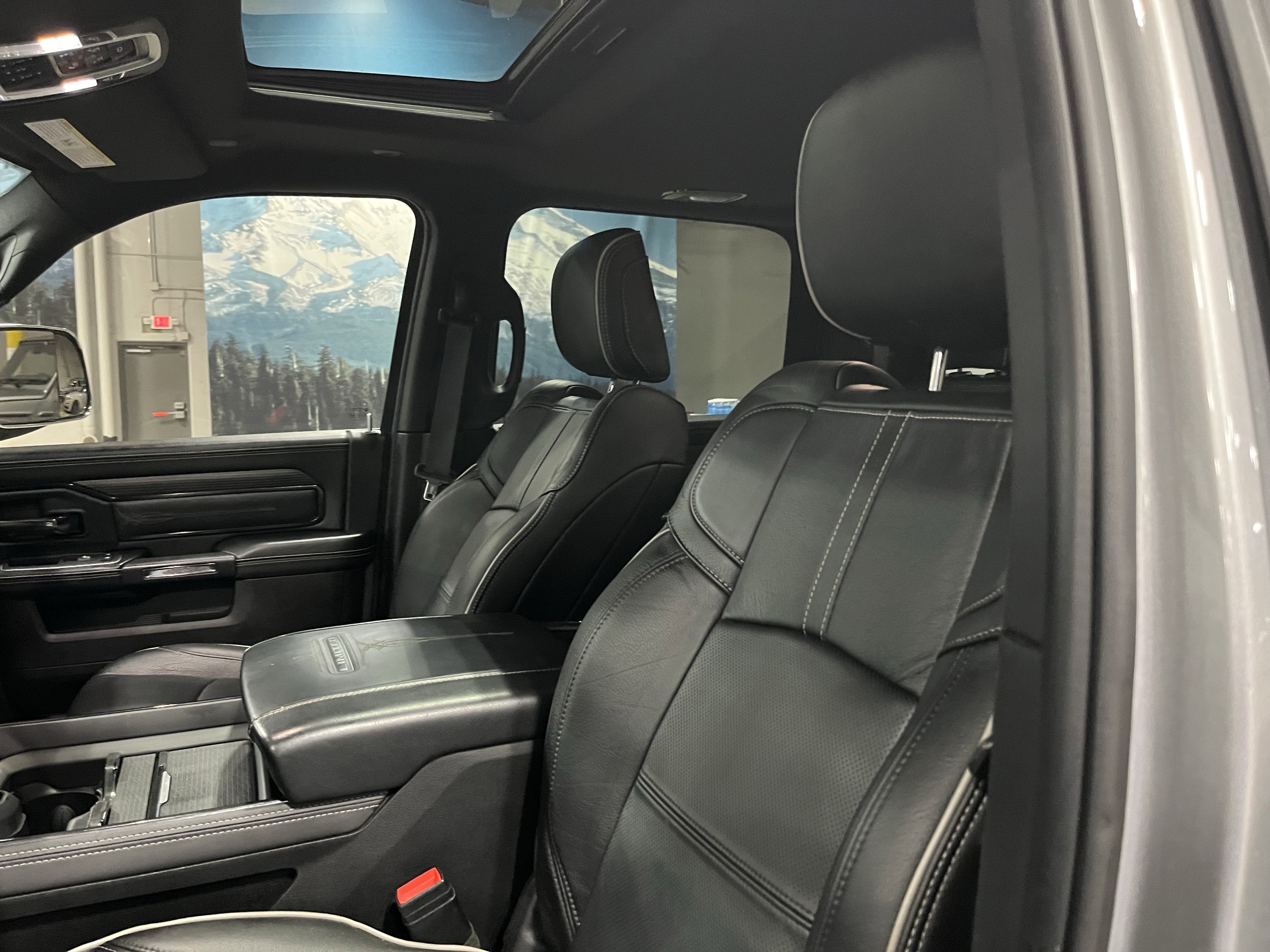 2022 RAM 3500 Limited