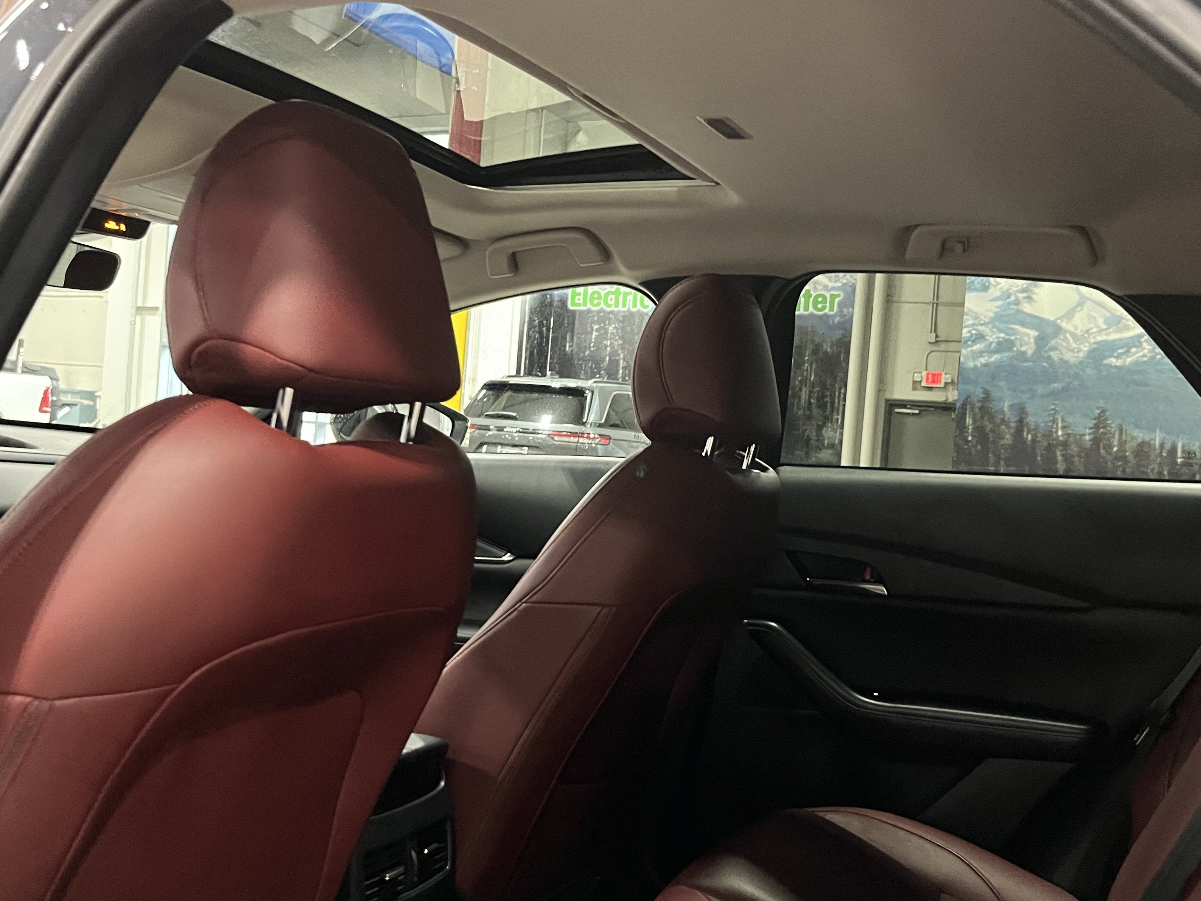 2025 Mazda Mazda CX-30 2.5 S Carbon Edition