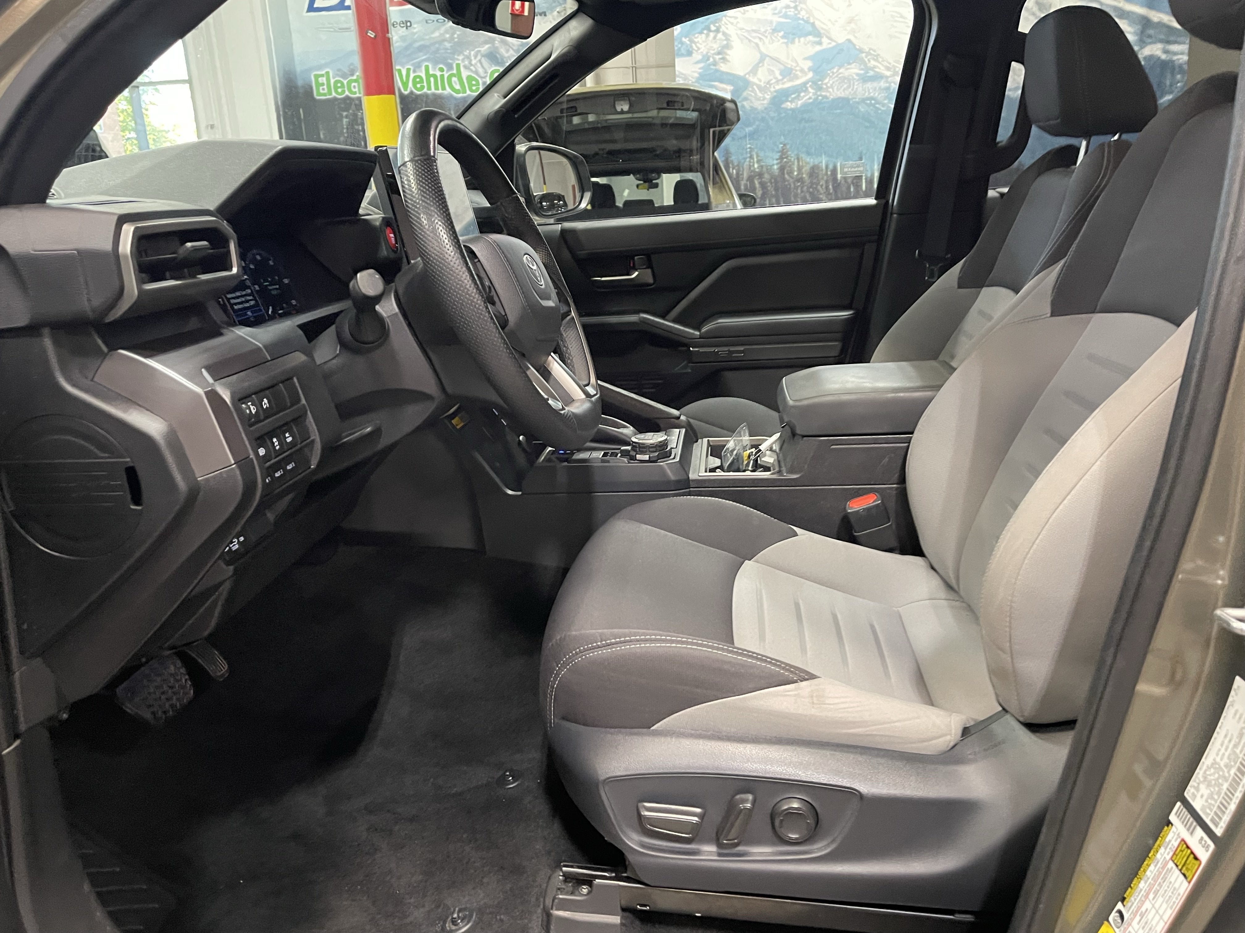 2025 Toyota Tacoma TRD Off-Road