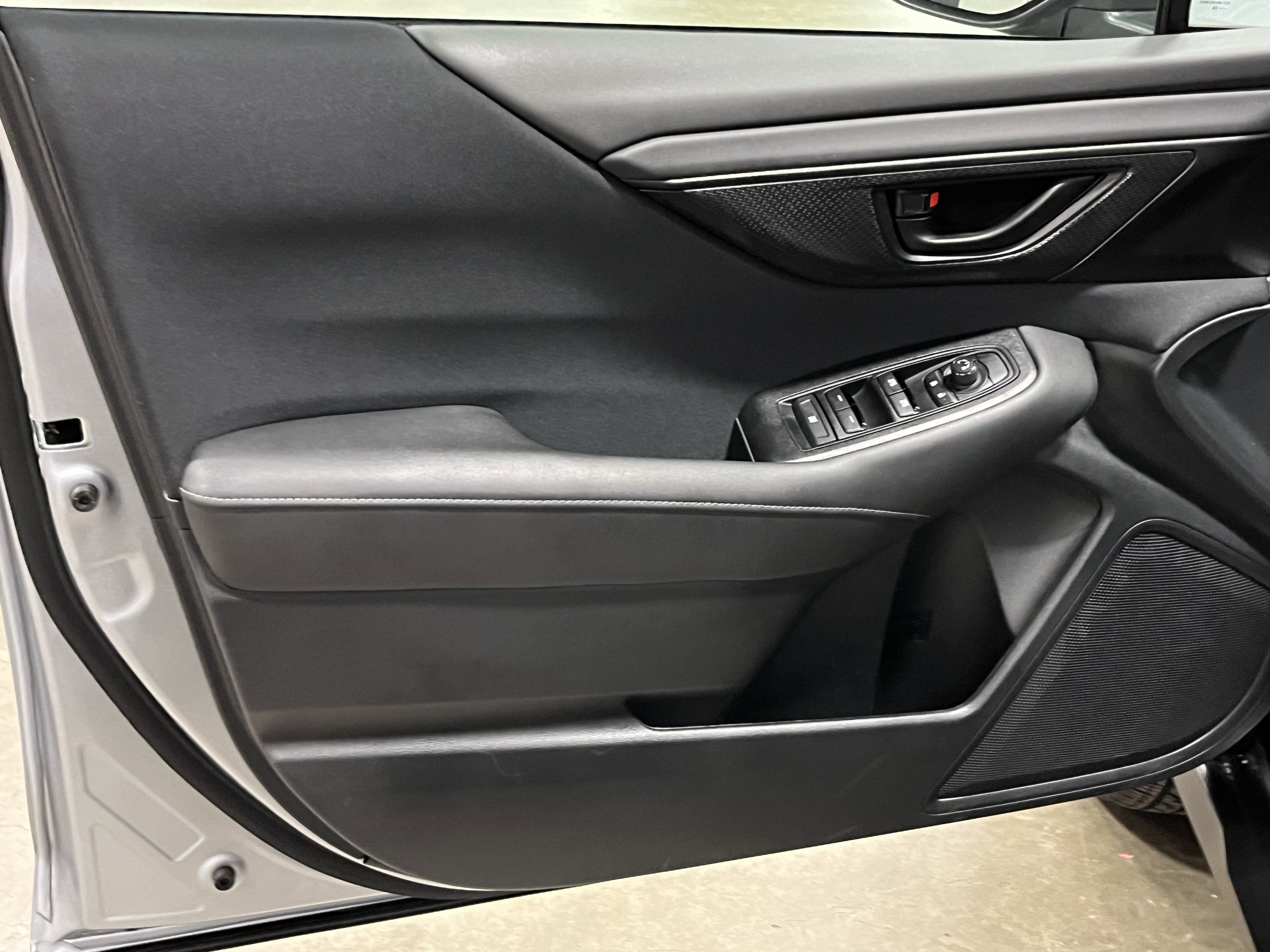 2025 Subaru Outback 2.5i