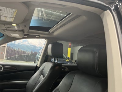 2013 Nissan Pathfinder Platinum