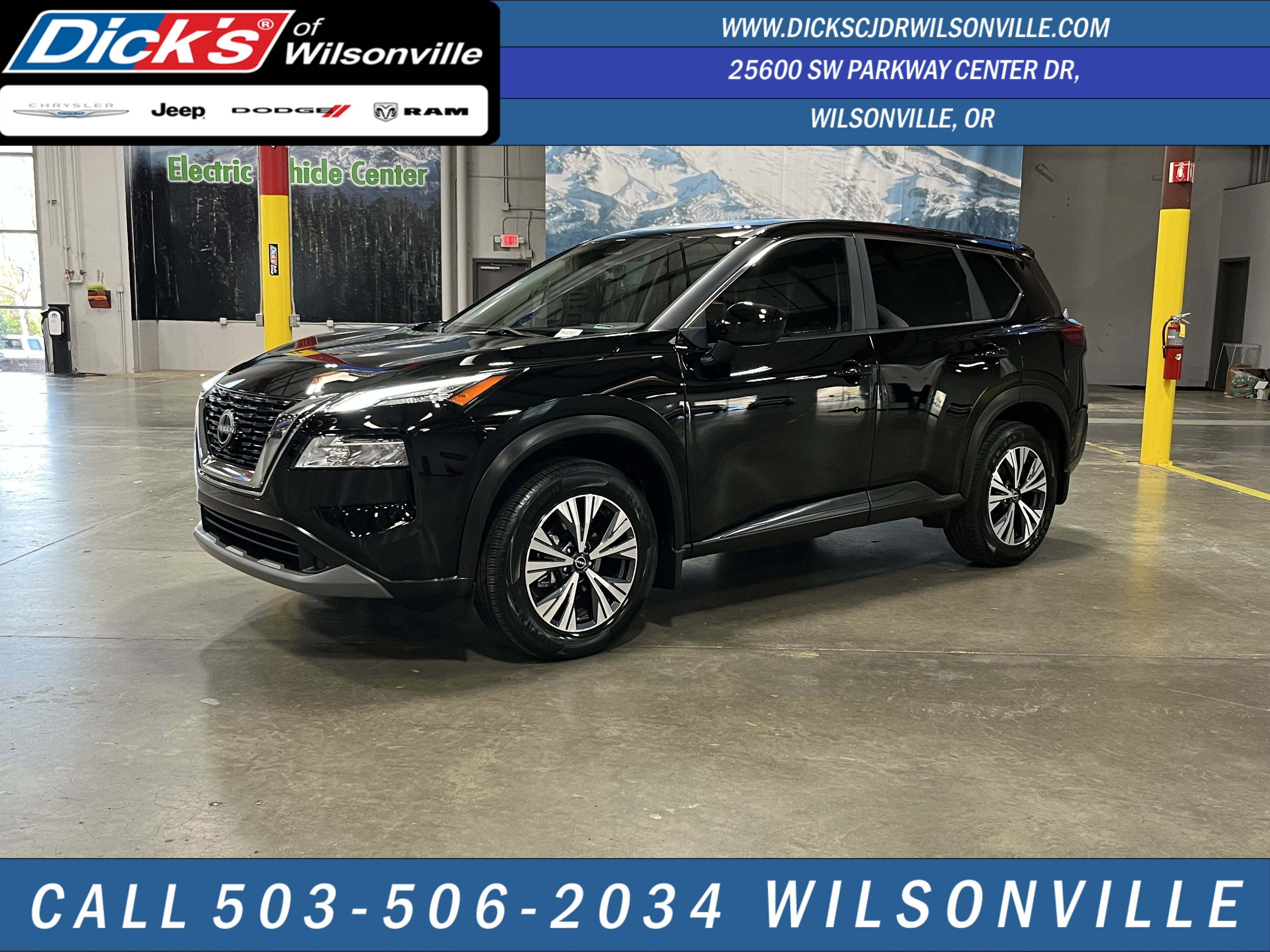 2023 Nissan Rogue SV