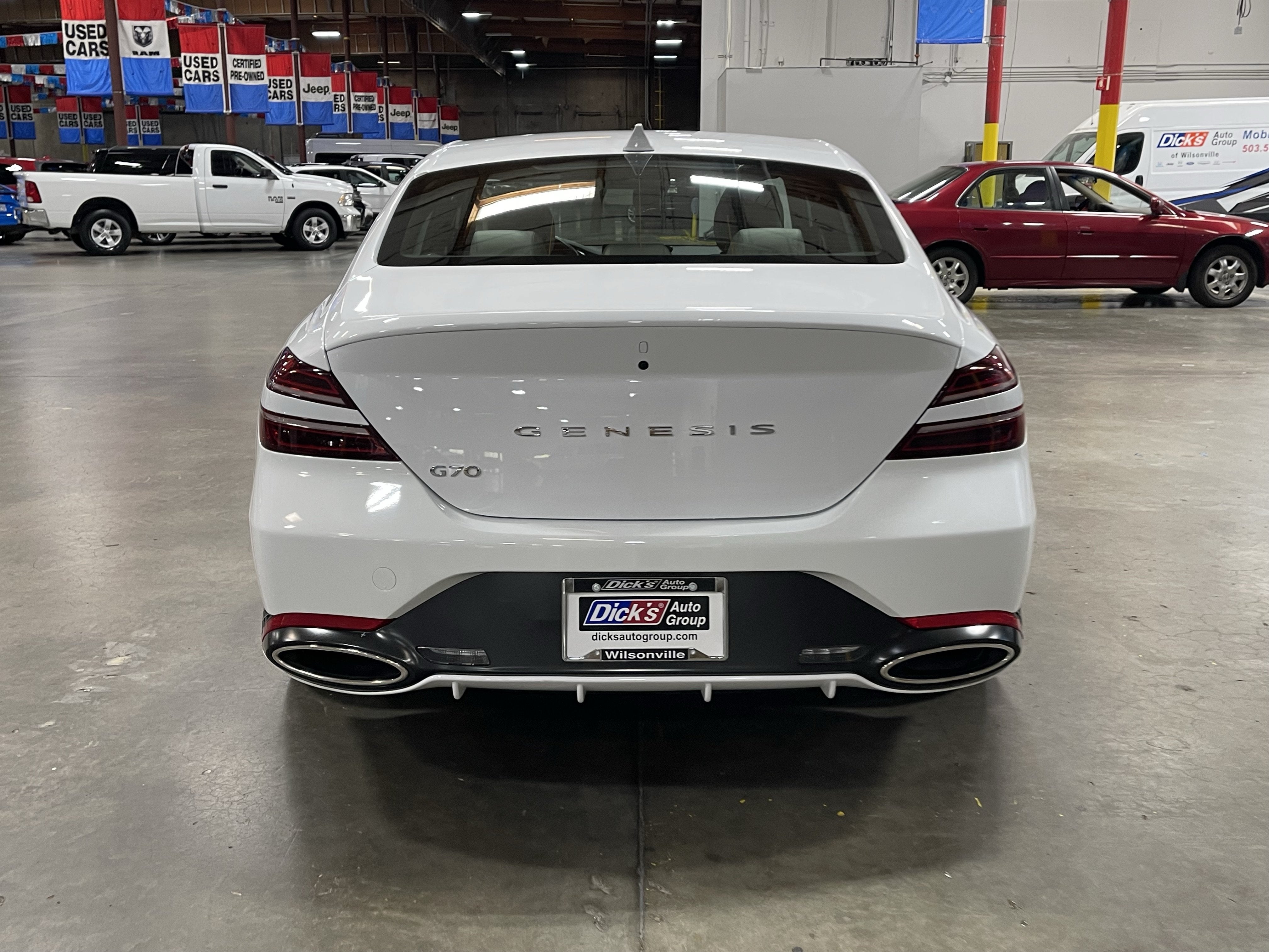 2025 Genesis G70 2.5T