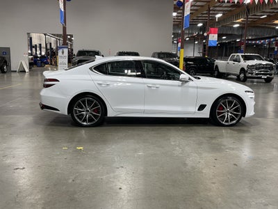 2025 Genesis G70 2.5T