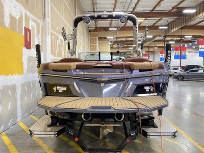 2017 Master Craft X23 Base