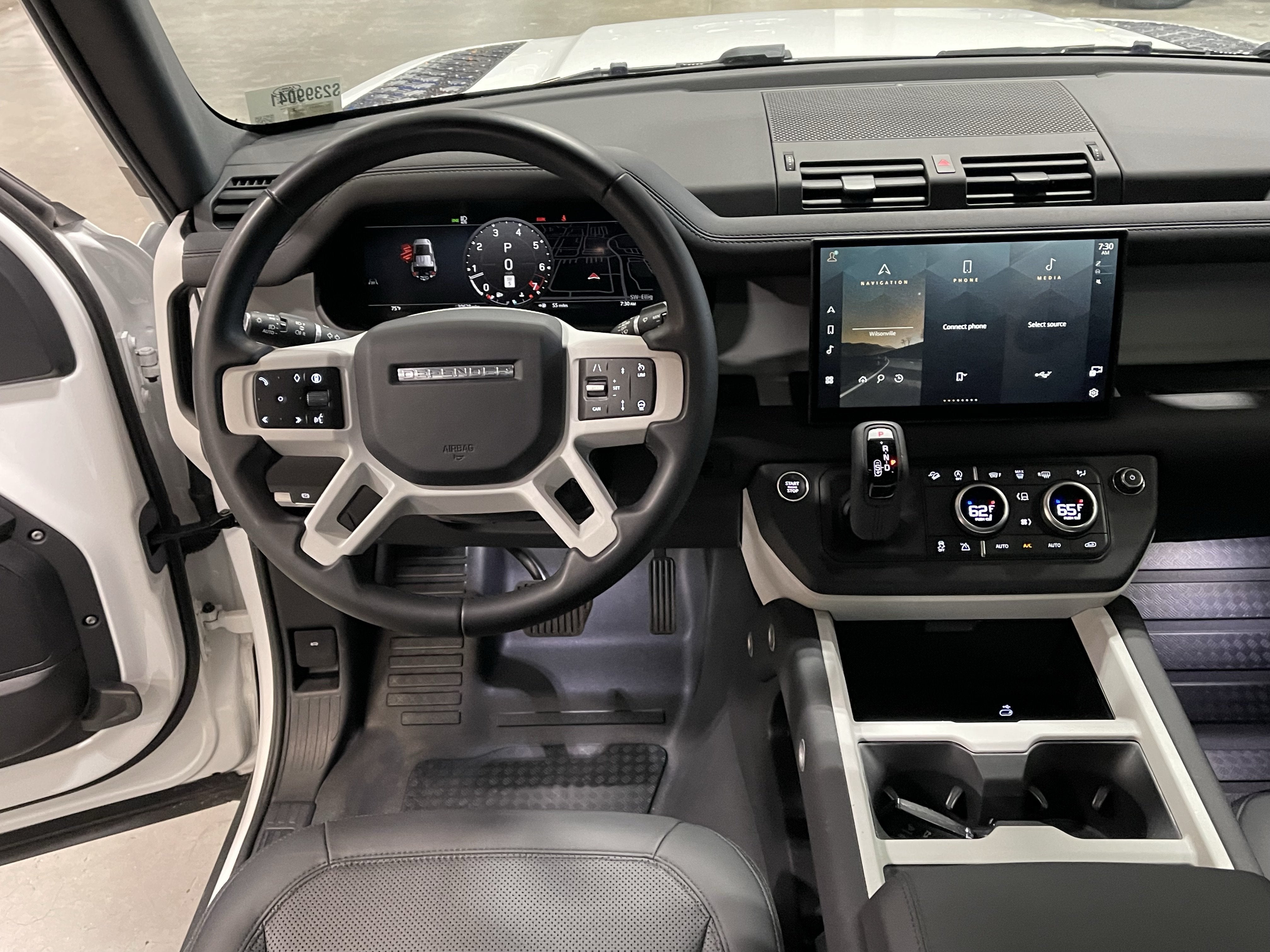 2025 Land Rover Defender 110 S
