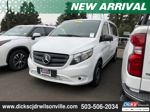 2023 Mercedes-Benz Metris Passenger