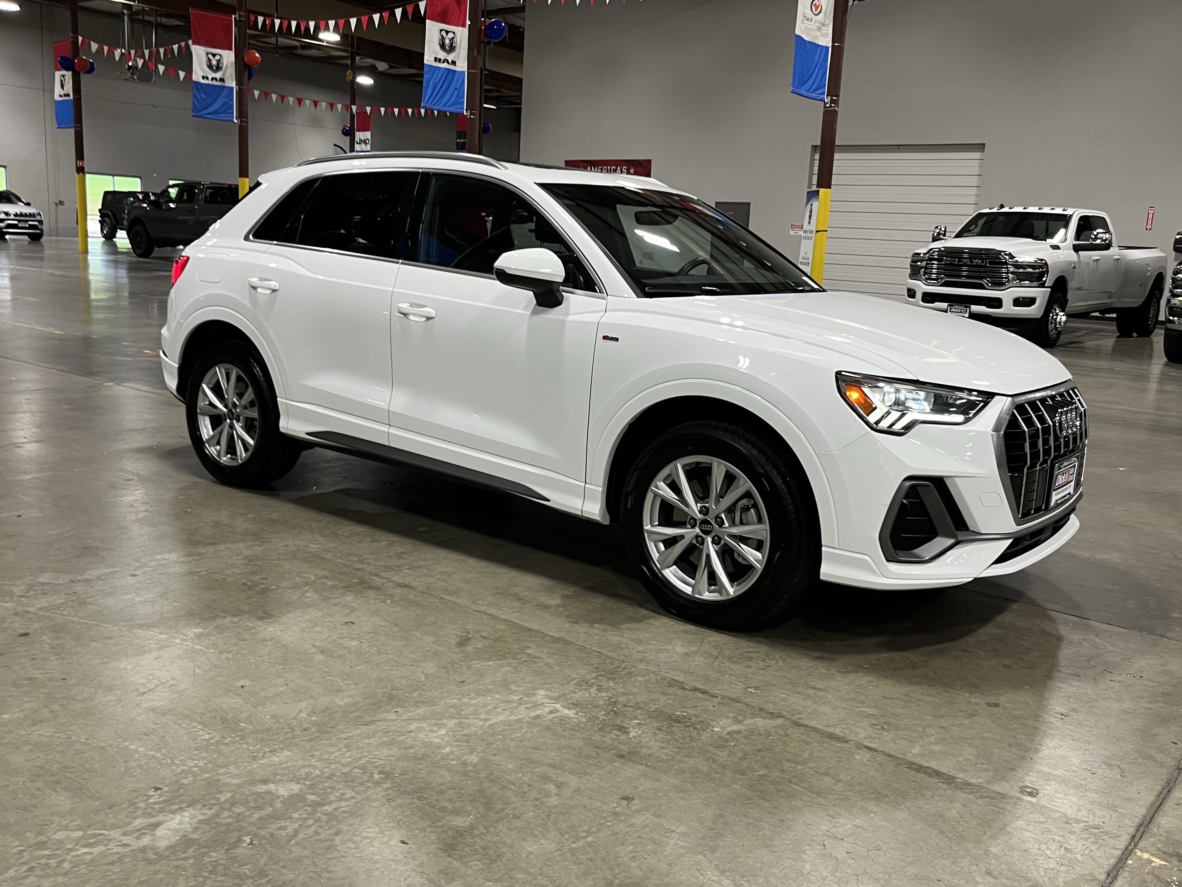 2025 Audi Q3 Premium