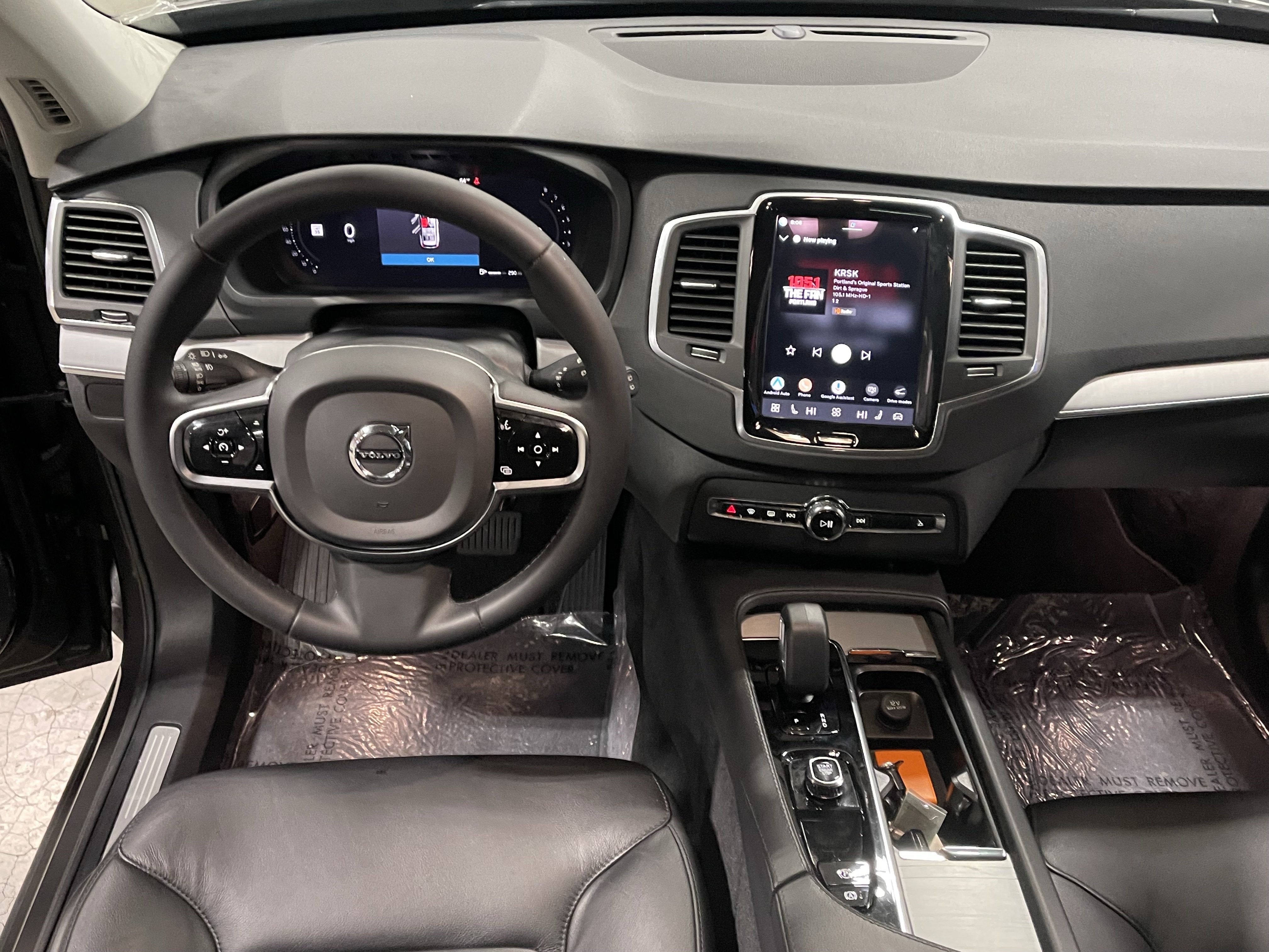 2023 Volvo XC90 B5 Core