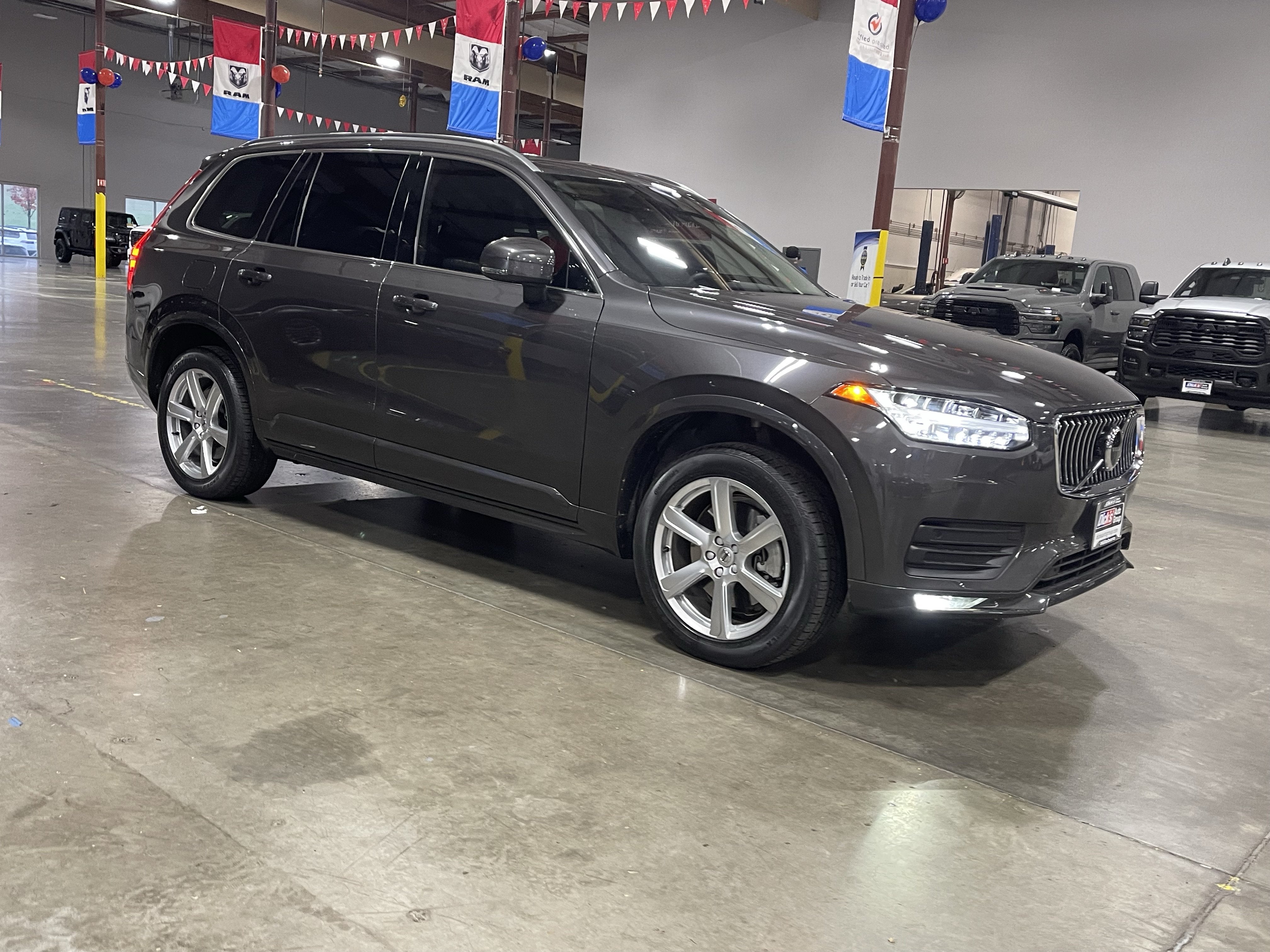 2023 Volvo XC90 B5 Core