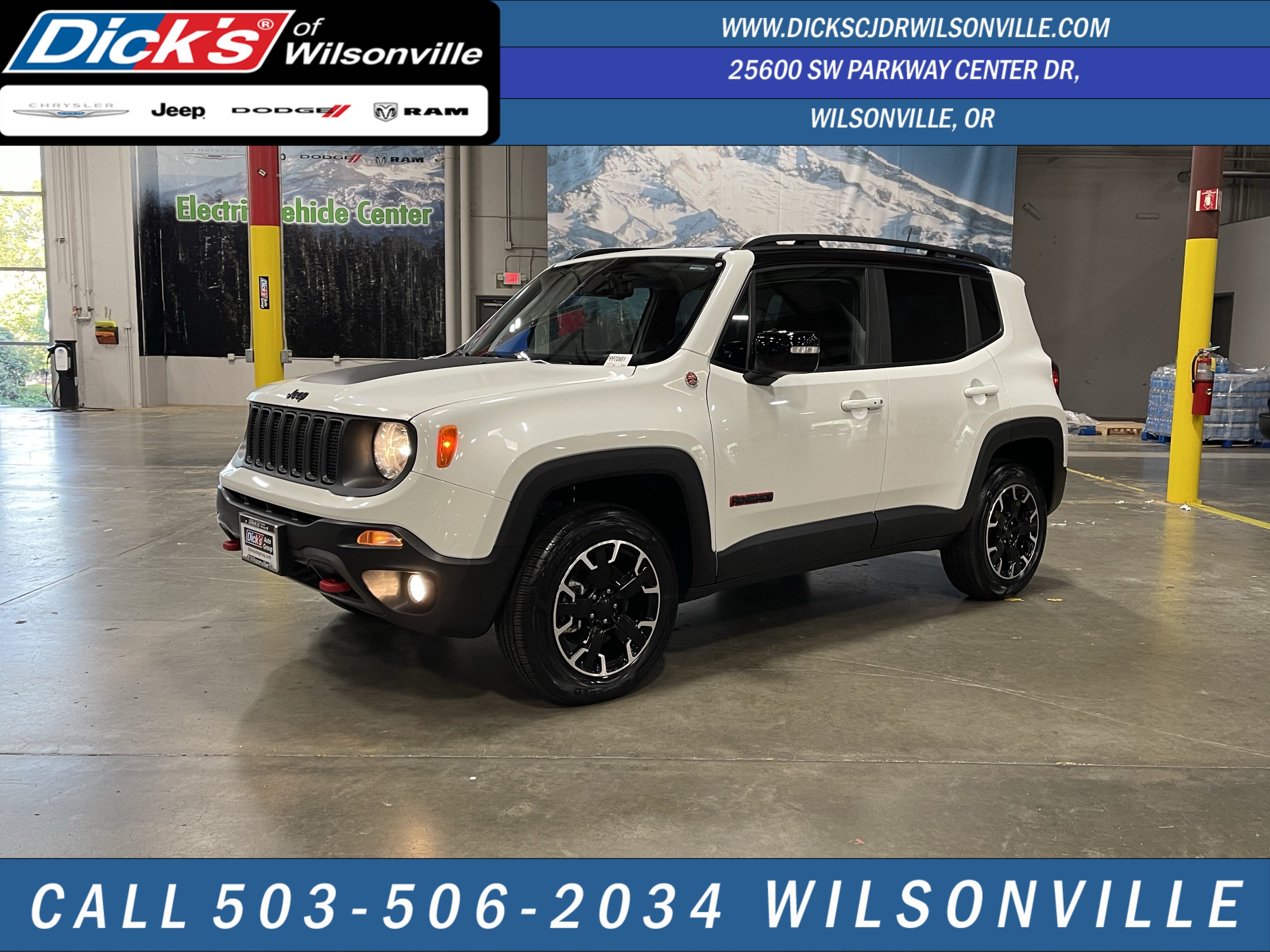 2023 Jeep Renegade Trailhawk