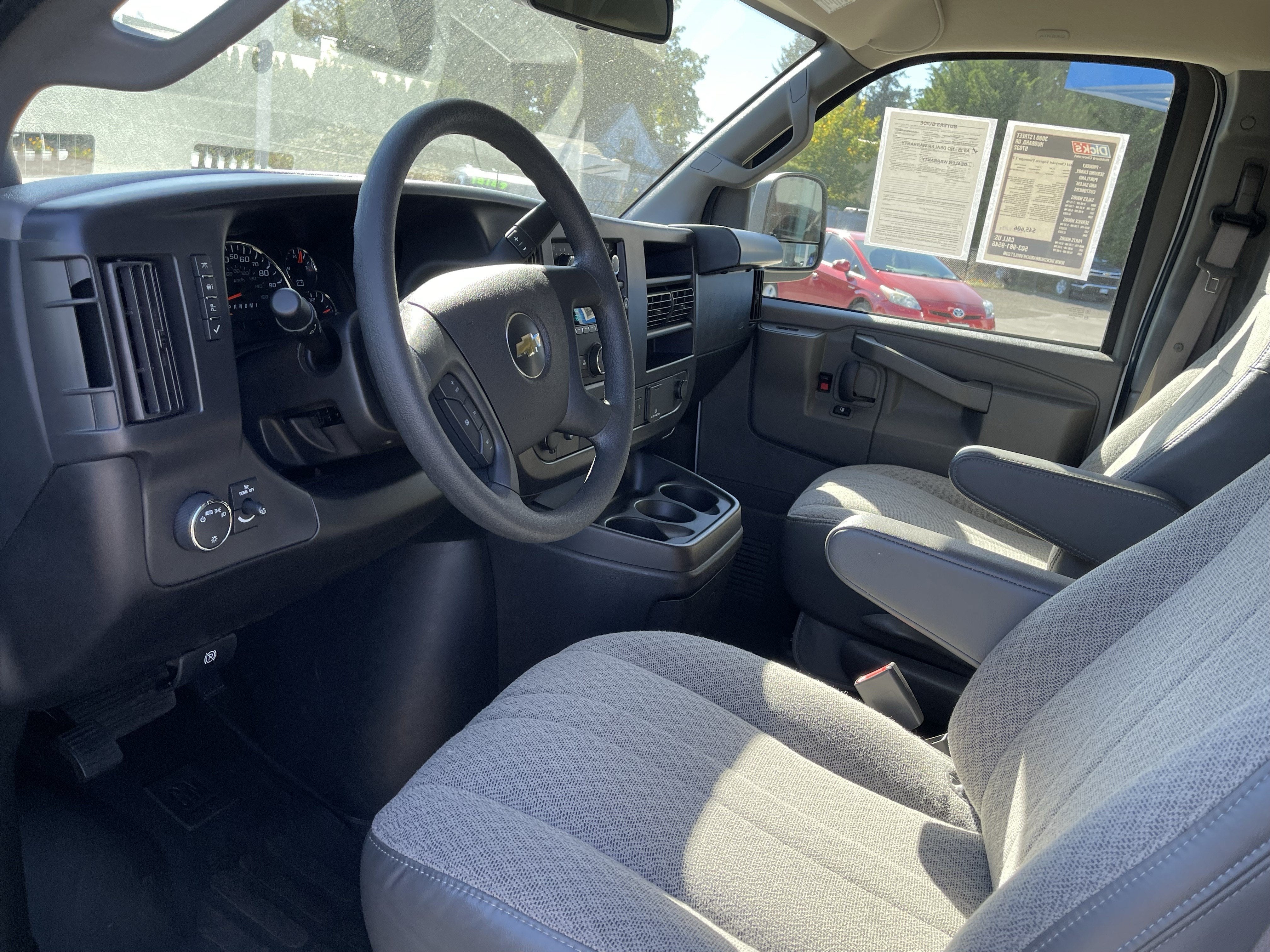 2024 Chevrolet Express Passenger LT