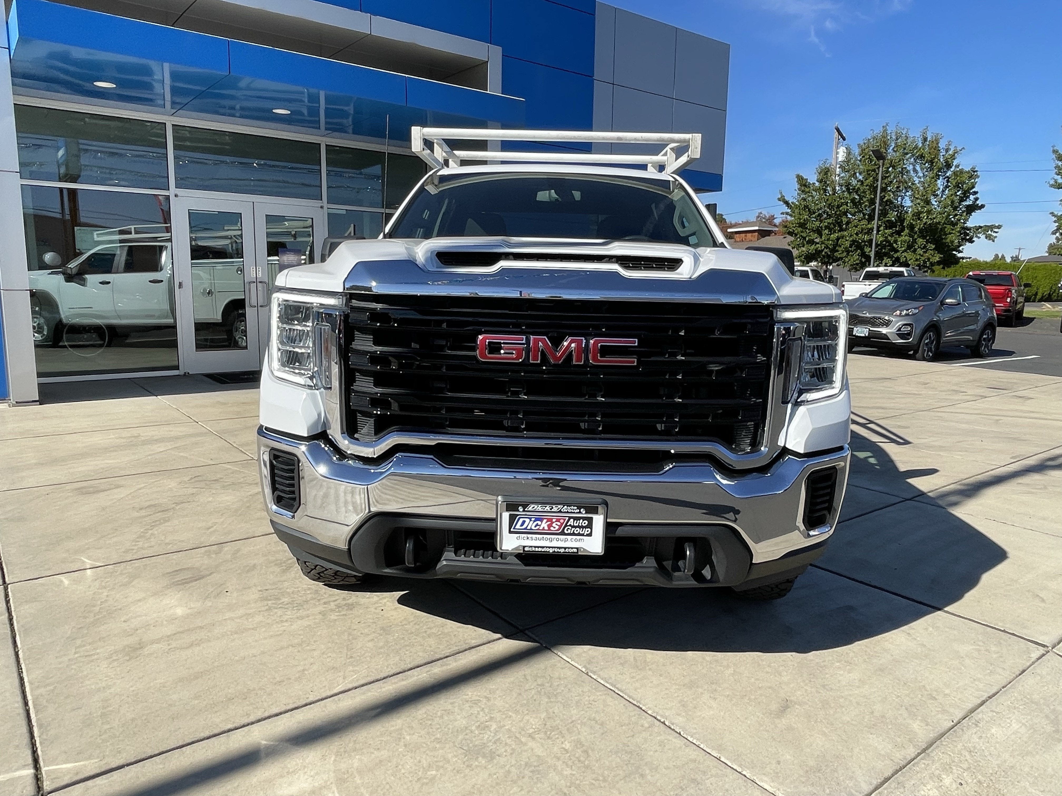 2023 GMC Sierra 2500HD Pro