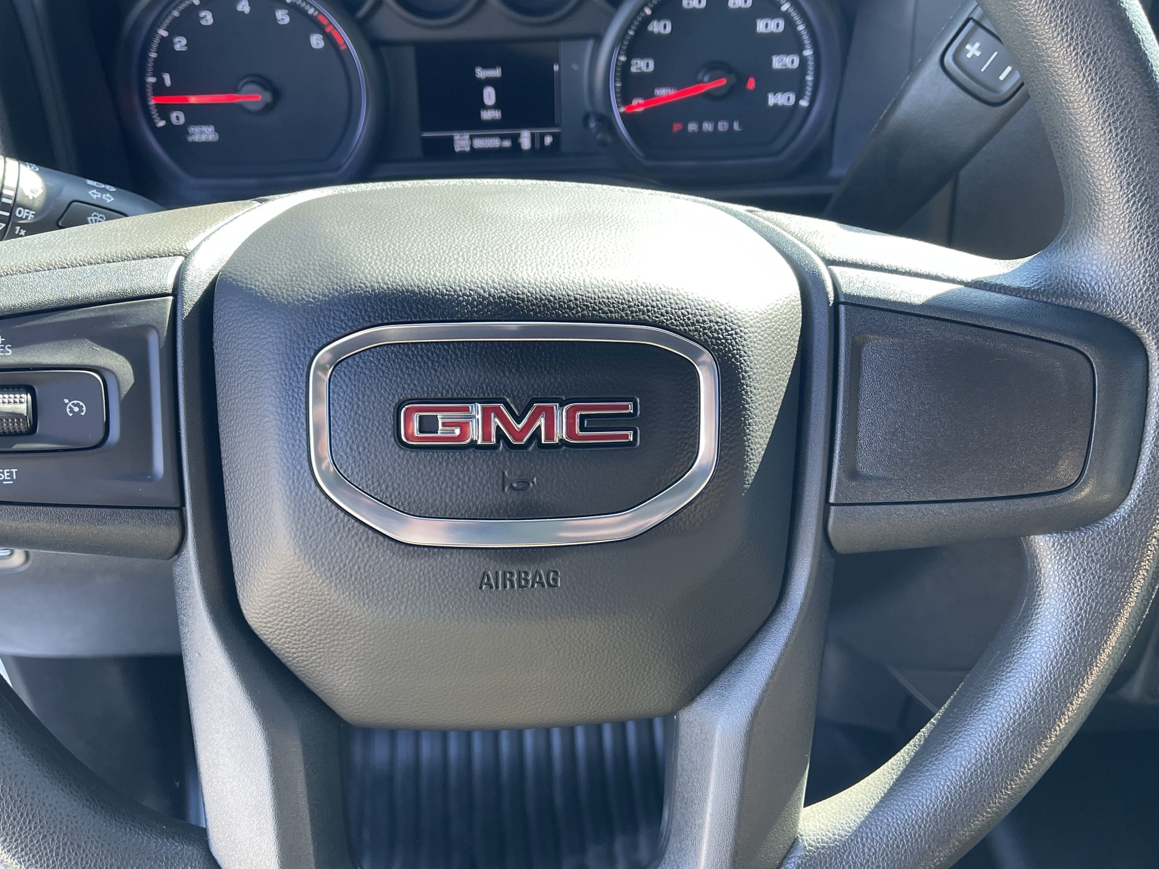 2023 GMC Sierra 2500HD Pro