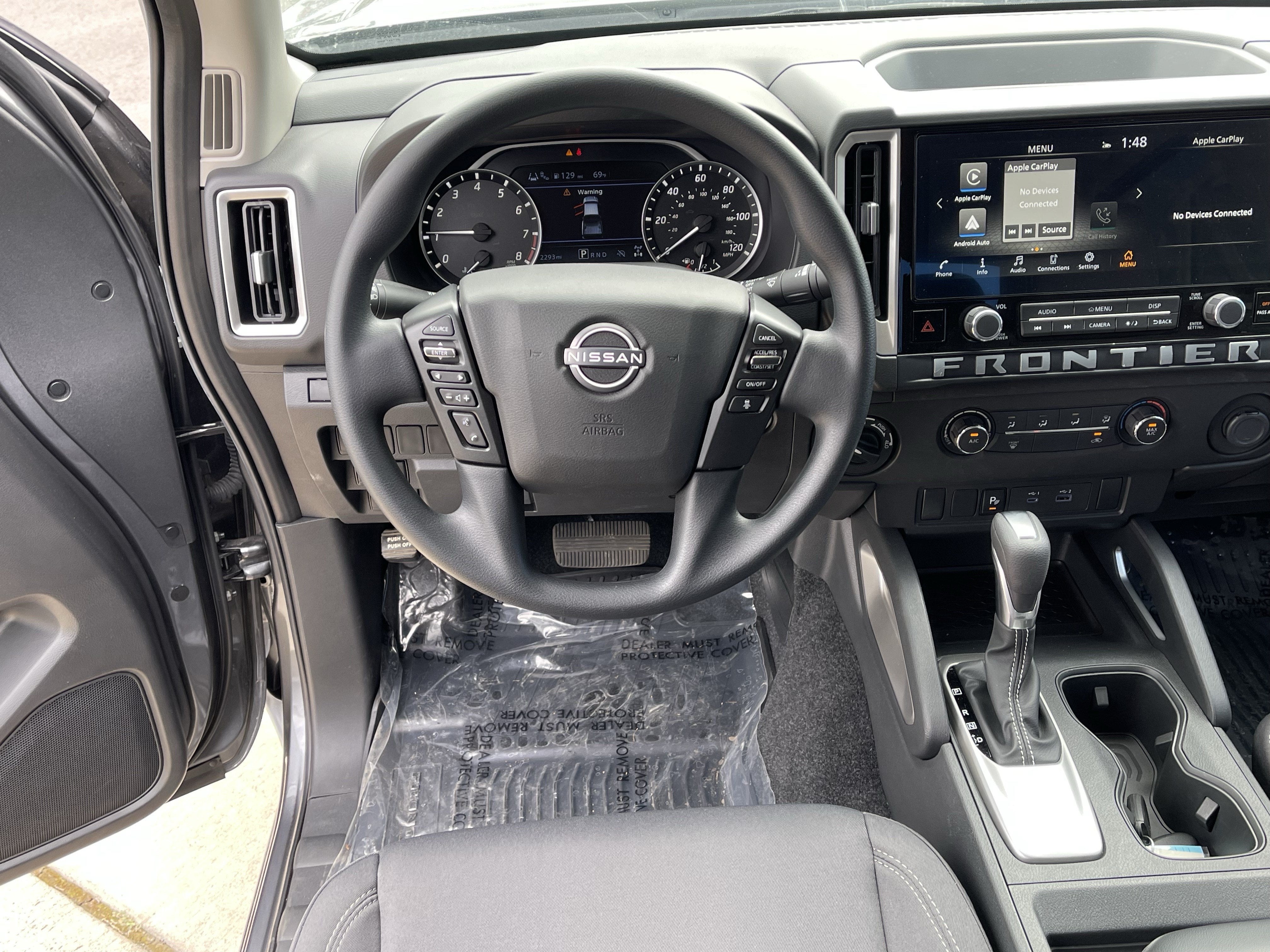 2025 Nissan Frontier SV